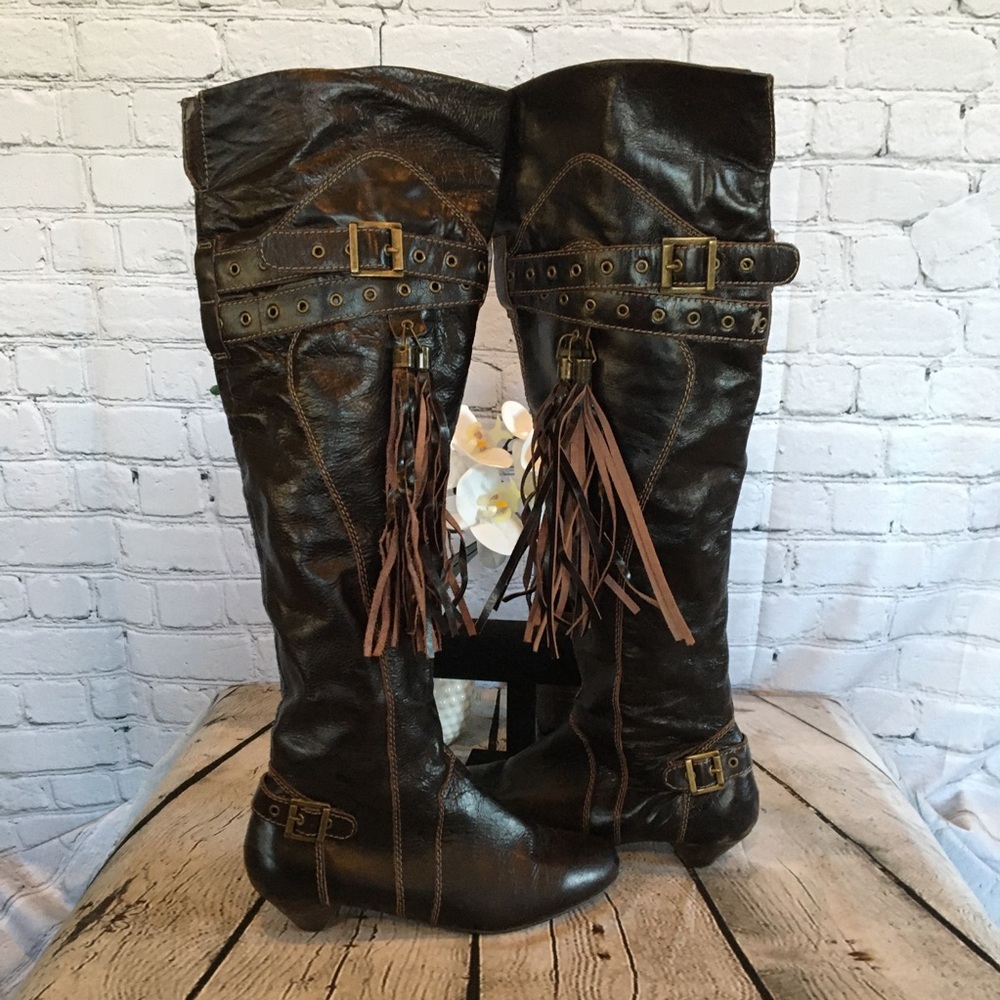 Naughty Monkey Women's Kryptonite Boot - Size: (8.5) Pre-Owned